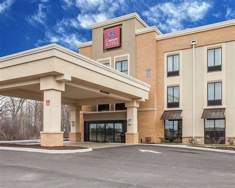 Hotel in youngstown ohio - DoubleTree by Hilton Youngstown Downtown. Upscale hotel with restaurant, bar . Free WiFi • 24-hour fitness center • 24-hour front desk • Central location; How to Get to Downtown Youngstown Flying to: Youngstown, OH (YNG-Youngstown - Warren Regional), 11.9 mi (19.1 km) from Downtown Youngstown; Things to See and Do in and around Downtown ...